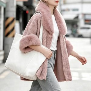 Shawl, cape, fur-collar cardigan coat